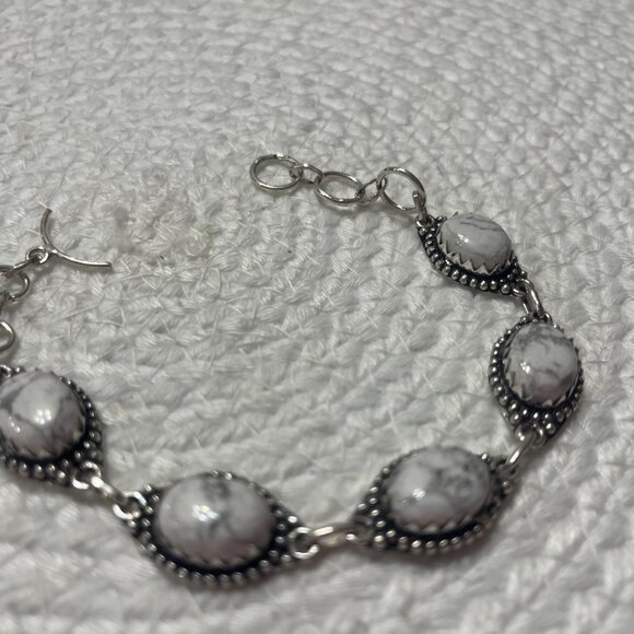 Natural WHITE HOWLITE Handmade Sterling 925 Bracelet Size 8.5" #768D - Picture 3 of 3